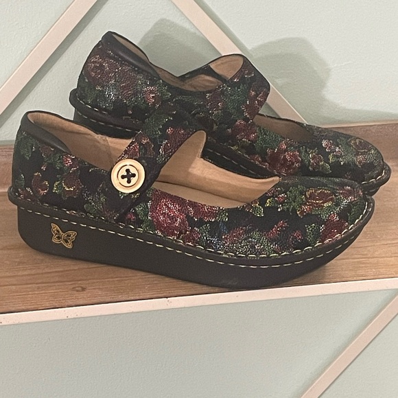Alegria Shoes - Paloma floral metallic nurse shoes